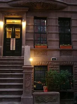 Harlem Bed And Breakfast New York 2*,  United States